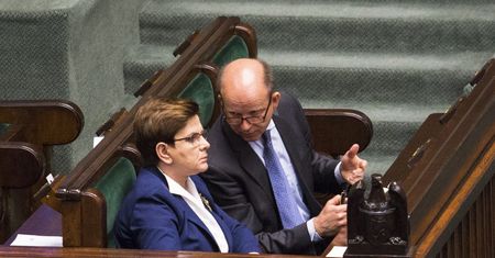 Pracodawcy i związki zawodowe jednym głosem. Piszą list do premier i ministra zdrowia