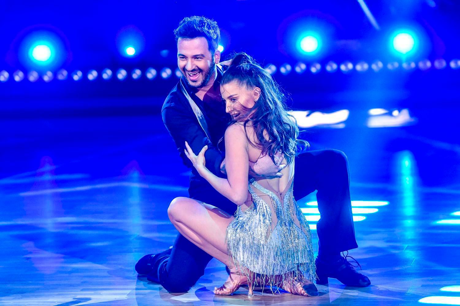 Julia Wieniawa i Stefano Terazzino - Taniec z gwiazdami 11