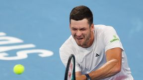 Dwa sety i koniec. Nieudany powrót Hurkacza