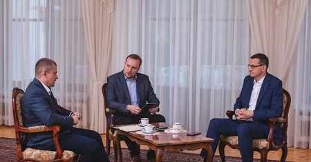 Morawiecki: "Andrzej Duda będzie w II kadencji odpowiadać przed Bogiem i historią. To pełna niezależność"  [WYWIAD]
