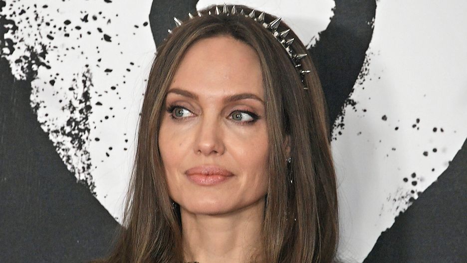 Angelina Jolie źle znosi nowy związek byłego męża.