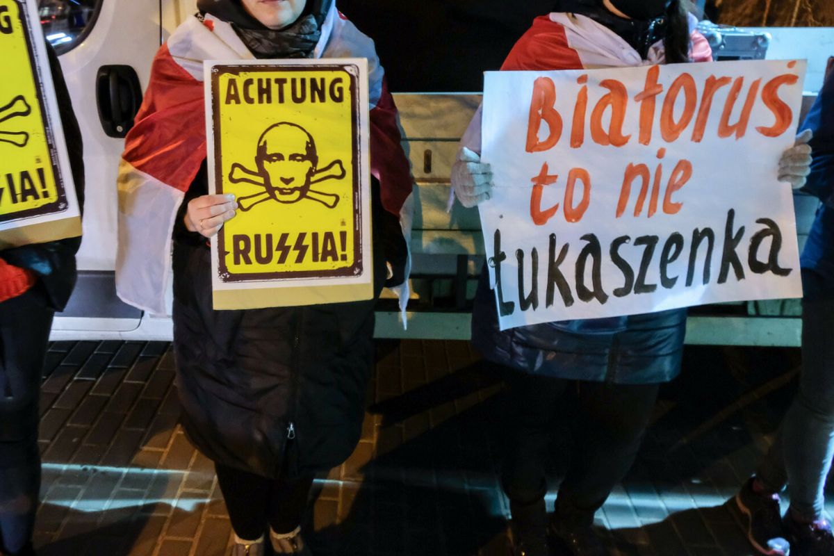 Białorusini nie chcą umierać za Łukaszenkę i Putina. Nie chcą walczyć przeciwko Ukrainie 