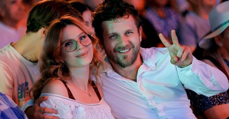 Przecieki z domu Królikowskiego. Miała zapaść decyzja ws. dziecka