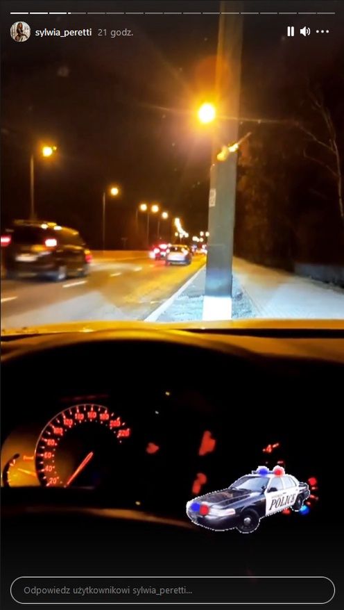 Sylwia Peretti przyłapana przez drogówkę