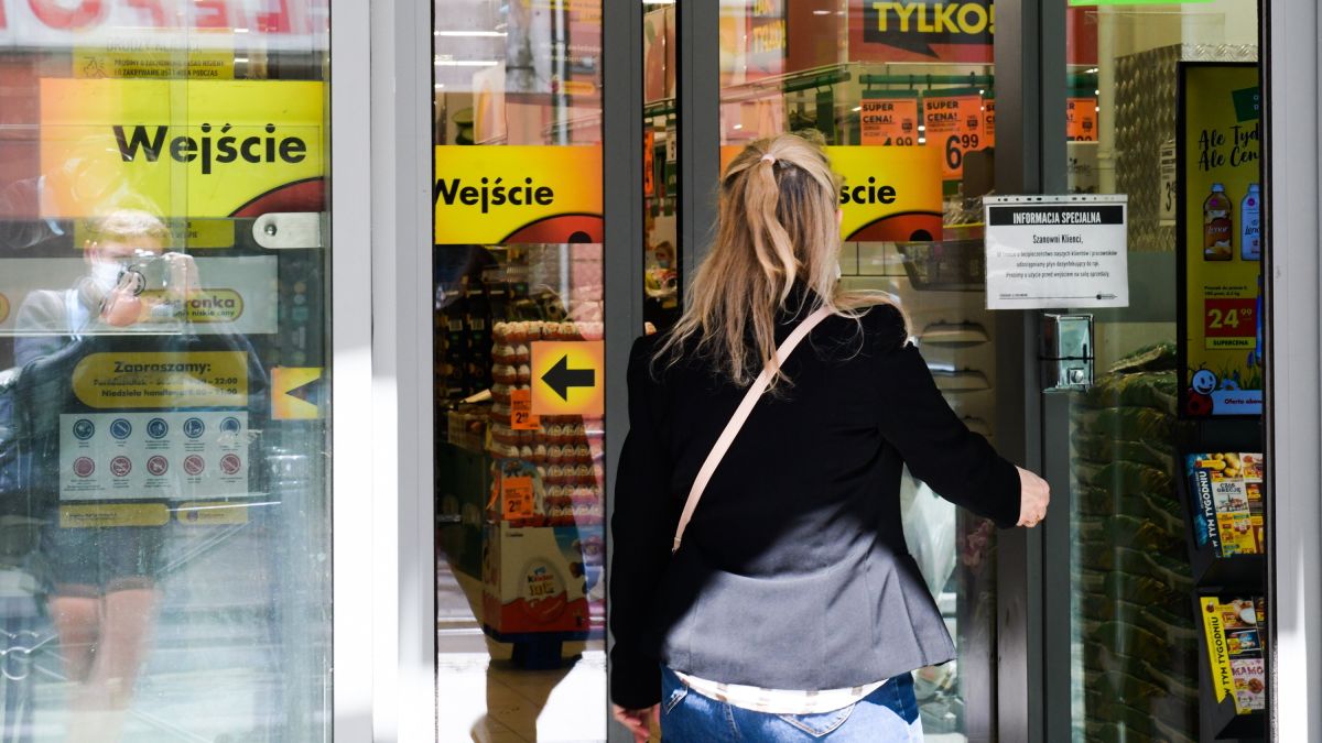 Kasjerkom nie podoba się wydłużenie czasu pracy sklepów