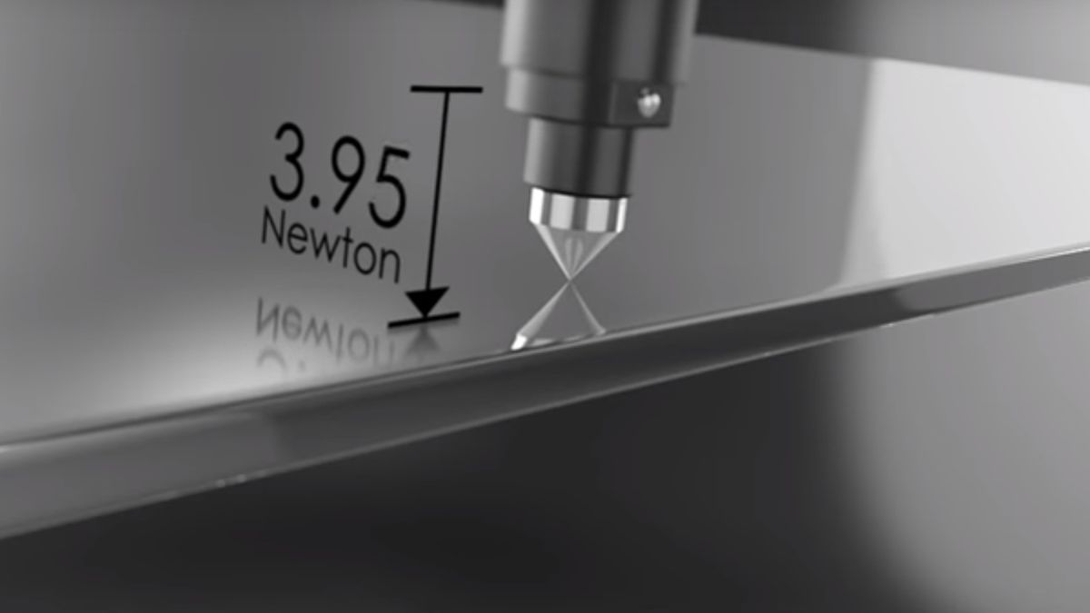 Fot. YouTube (Corning Incorporated)