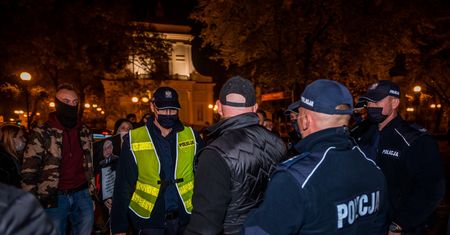 Strajk kobiet. Kolejny dzień protestów. Relacja na żywo [27.10]