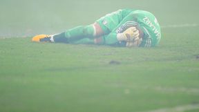 Piast - Legia: bezmyślne zachowanie kibiców. Petarda ogłuszyła Arkadiusza Malarza