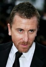 Tim Roth po trzykroć szpetnym wielkoludem