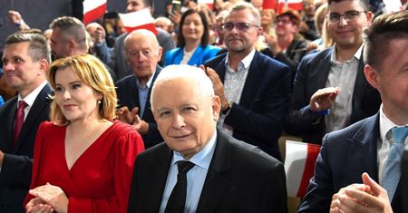 Pojechali do bastionu PiS. "Przytrzymałbym to dziadostwo"