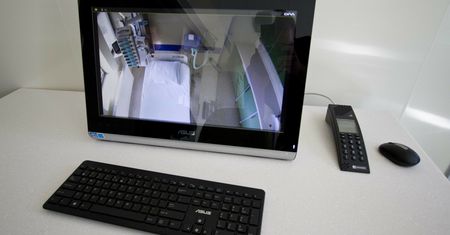 Kamery w szpitalach. Eksperci: to narusza prawa pacjenta i jest niezgodne z RODO