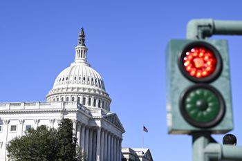 Senat USA odrzuca projekt budżetu. Groźba częściowego shutdownu
