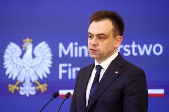 "Zmiany w składce zdrowotnej uderzą w tych, co mają niewiele". Ekonomista: to błąd