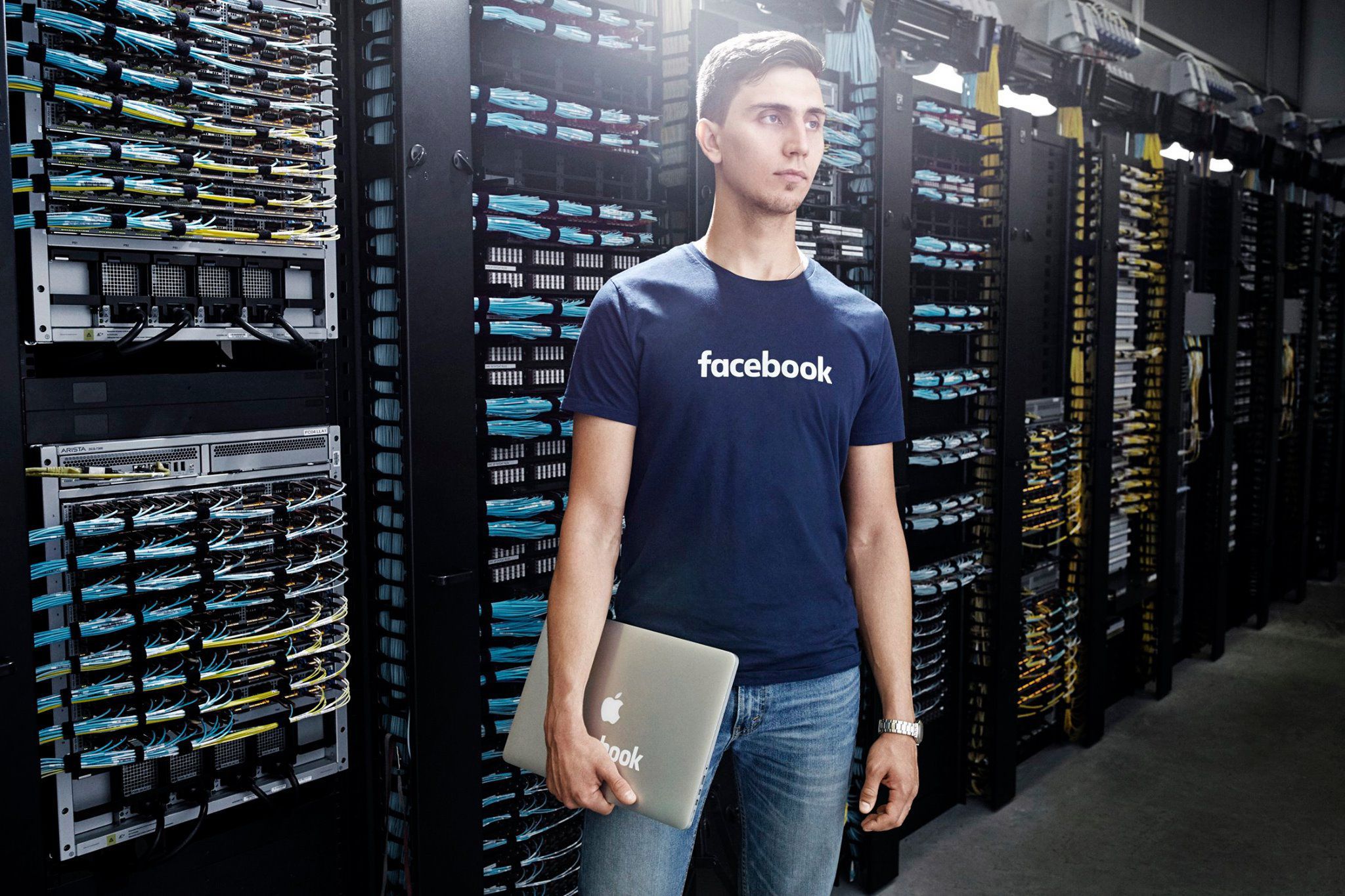 Piękna, polarna serwerownia Facebooka. To tu przechowywane są nasze dane 9