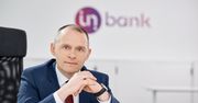 Jak przez siedem miesięcy kilku Polaków zbudowało bank