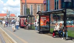 AMS będzie przez 2 lata dzierżawić wiaty przystankowe we Wrocławiu