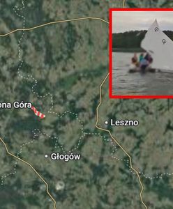 Silny wiatr przewrócił żaglówki z dziećmi na jeziorze Sławskim