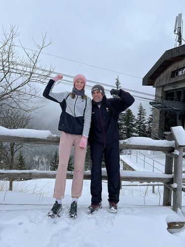 W Polsce Maria Żodzik po raz pierwszy w życiu miała okazję brać udział w zgrupowaniu w górach. Na zdjęciu wspólnie z trenerem Robertem Nazarkiewiczem.