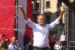 Tusk drwi z Kaczyńskiego. "Prezes ma pełne gacie"