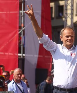 Tusk drwi z Kaczyńskiego. "Prezes ma pełne gacie"