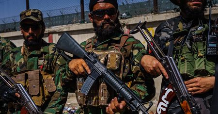 Kulisy NATO-wskiej porażki. Chaos i sceny "chwytają za serce"