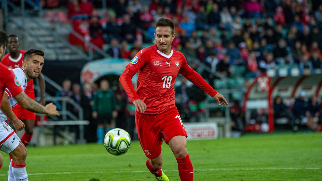 Getty Images / RvS.Media/Robert Hradil / Na zdjęciu: Mario Gavranović