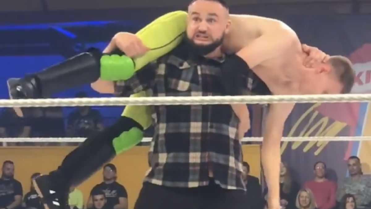 Taxi Złotówa podczas Prime Trime Wrestling