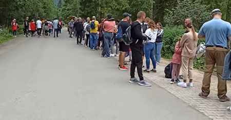 Tatry. Gigantyczna kolejka. Jest nagranie