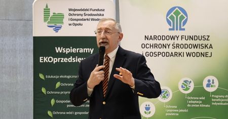 Ogromne zarobki wiceszefa Funduszu. "To kolega Czarzastego"