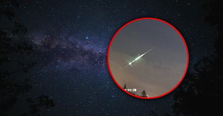 Ognisty bolid na niebie. Był widoczny w centralnej i wschodniej Polsce