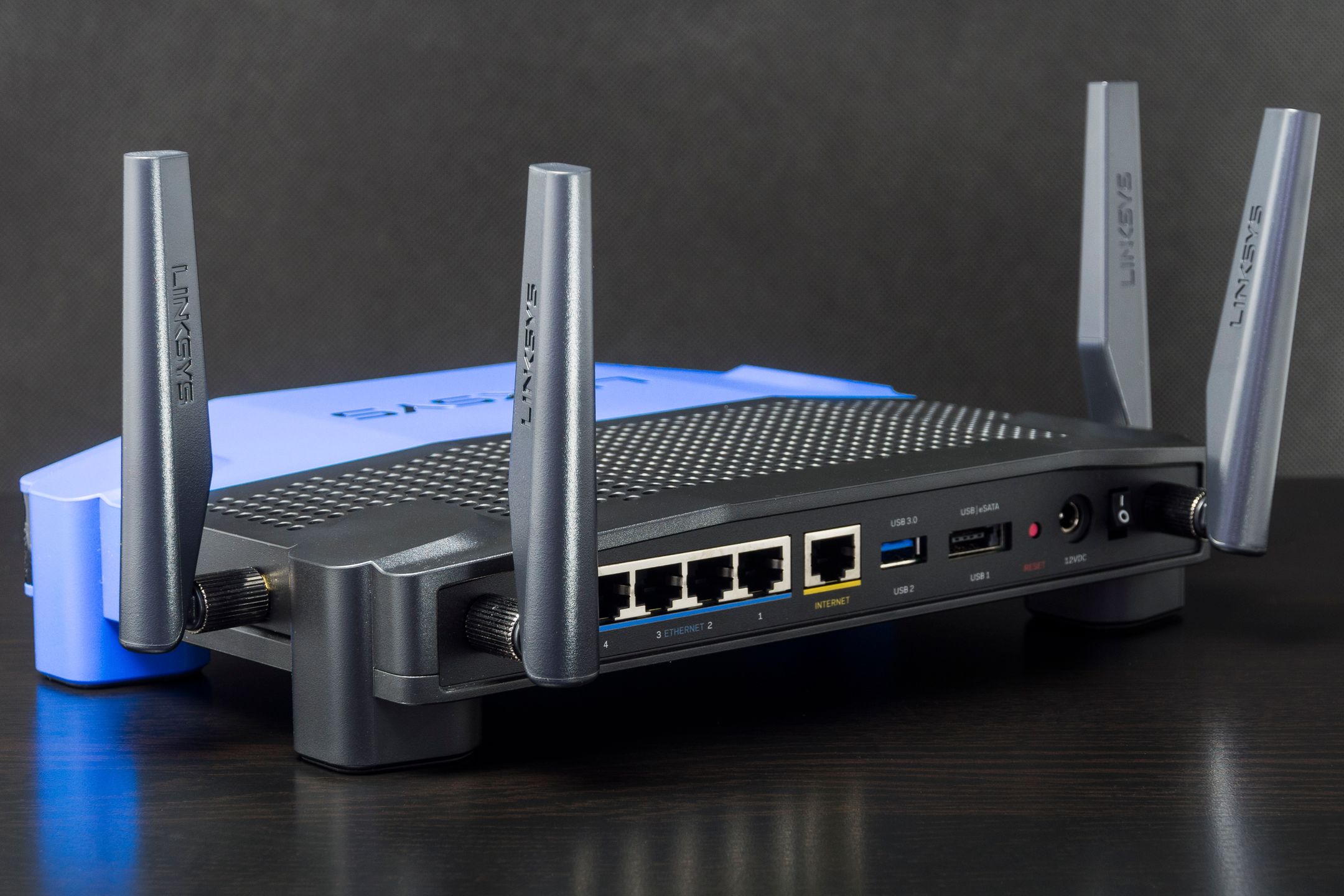 Linksys WRT1900ACS – test routera, który może być domowym NAS-em 18