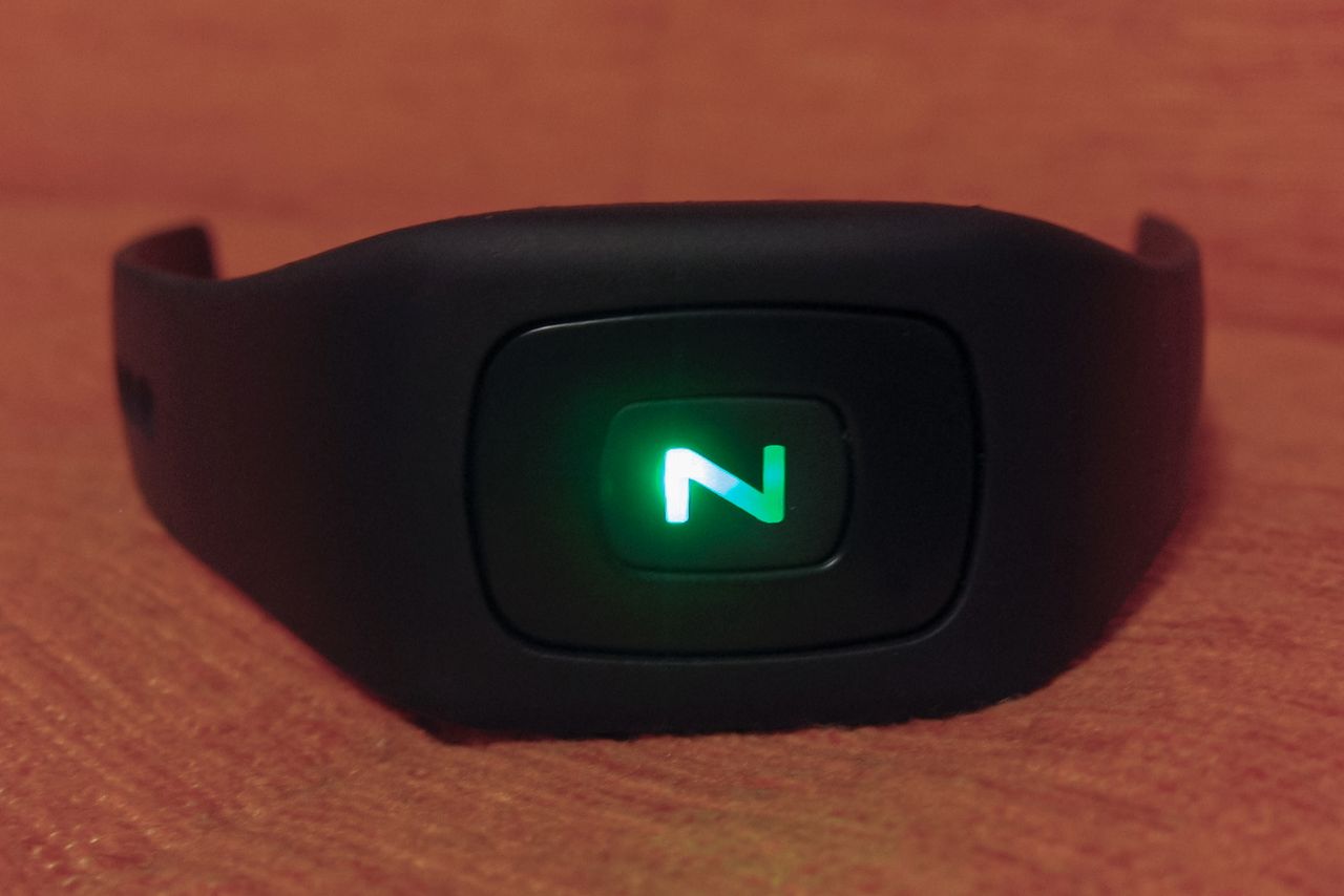 ZBand — wibrujące budzenie sterowane smartfonem