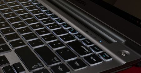Samsung w nowych smukłych Notebookach 9 nie zrezygnował z normalnych złączy