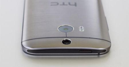 HTC One M9: koniec eksperymentów, flagowiec wreszcie z normalną kamerą