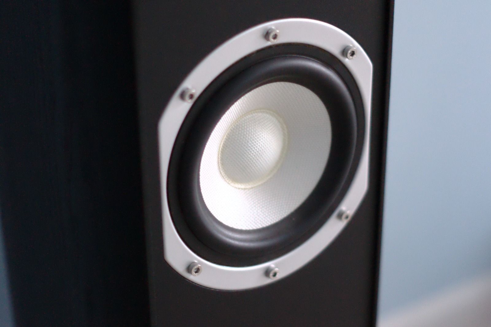 Hi-Fi w erze smart: test wzmacniacza W Amp z kolumnami Melodika BL30 14