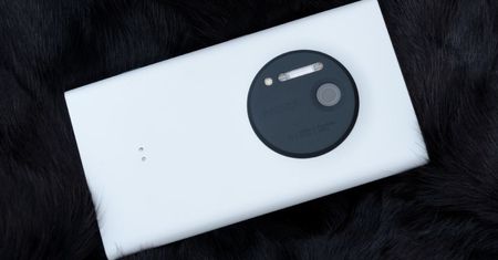 Carl ZEISS wraca na Nokie. HMD obiecuje fenomenalne zdjęcia