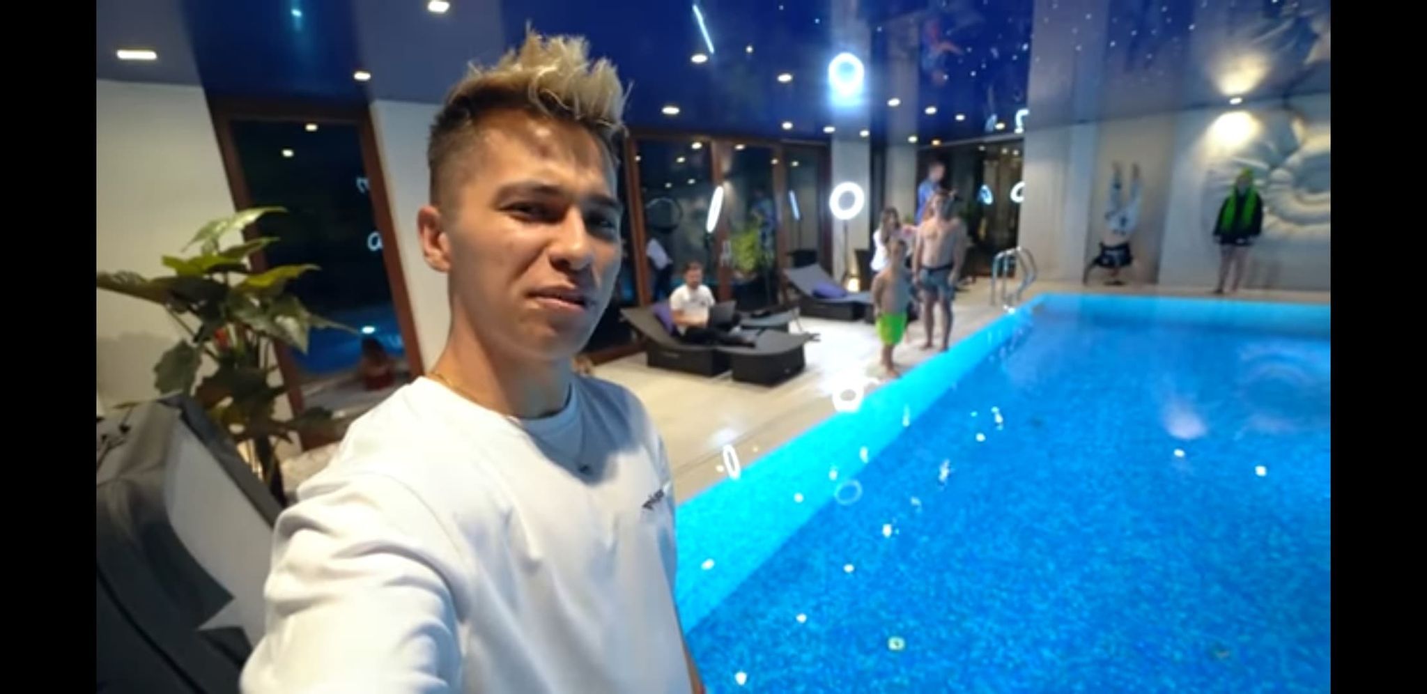 Jak mieszka Ekipa Friza?