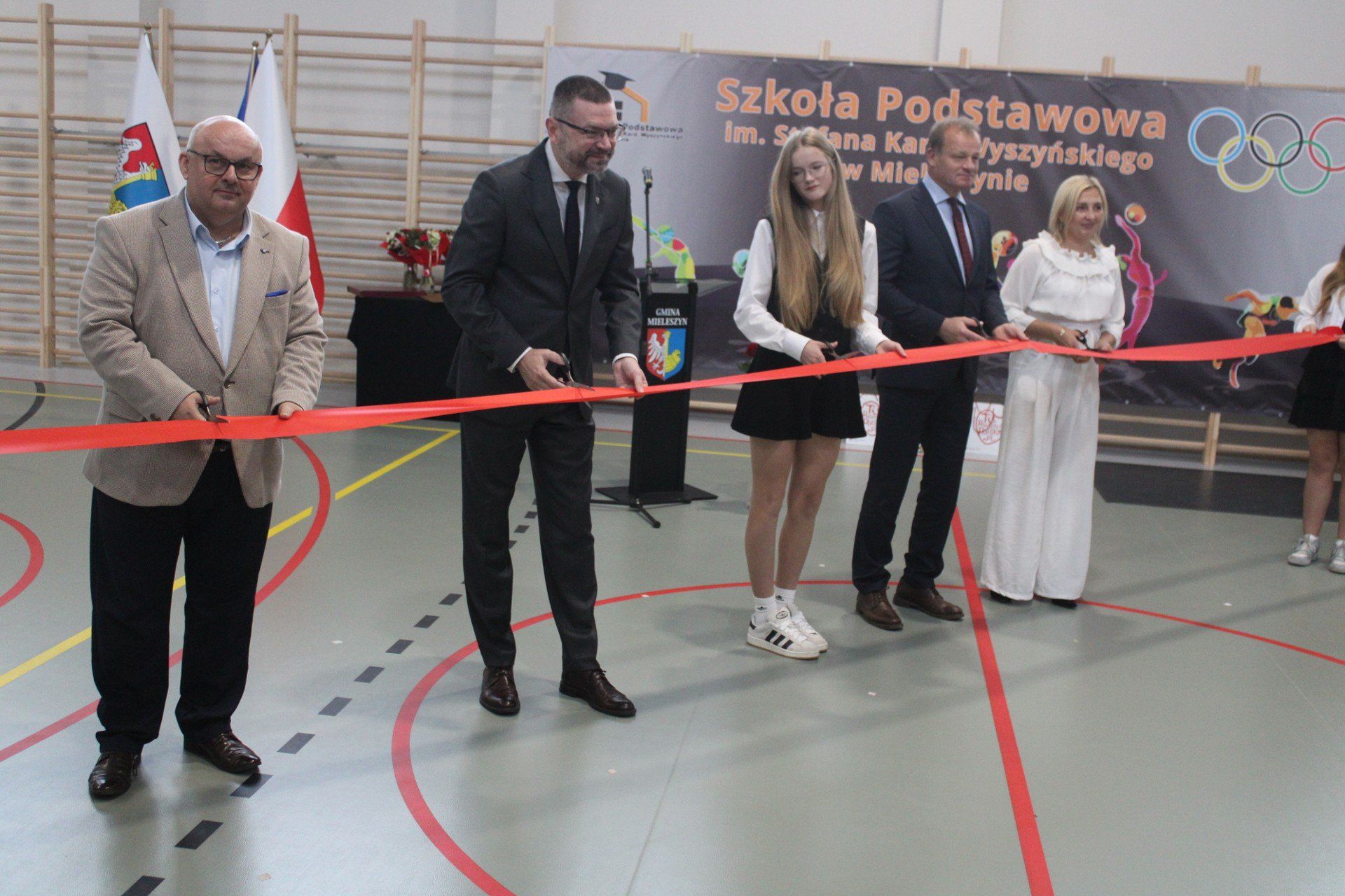 Szkoła Podstawowa w Mieleszynie z nową inwestycją na Dzień Nauczyciela