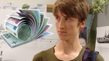 Gwiazdor "Szkoły" w TVN ujawnił, ile zarabiał w serialu. "Fajne pieniążki"