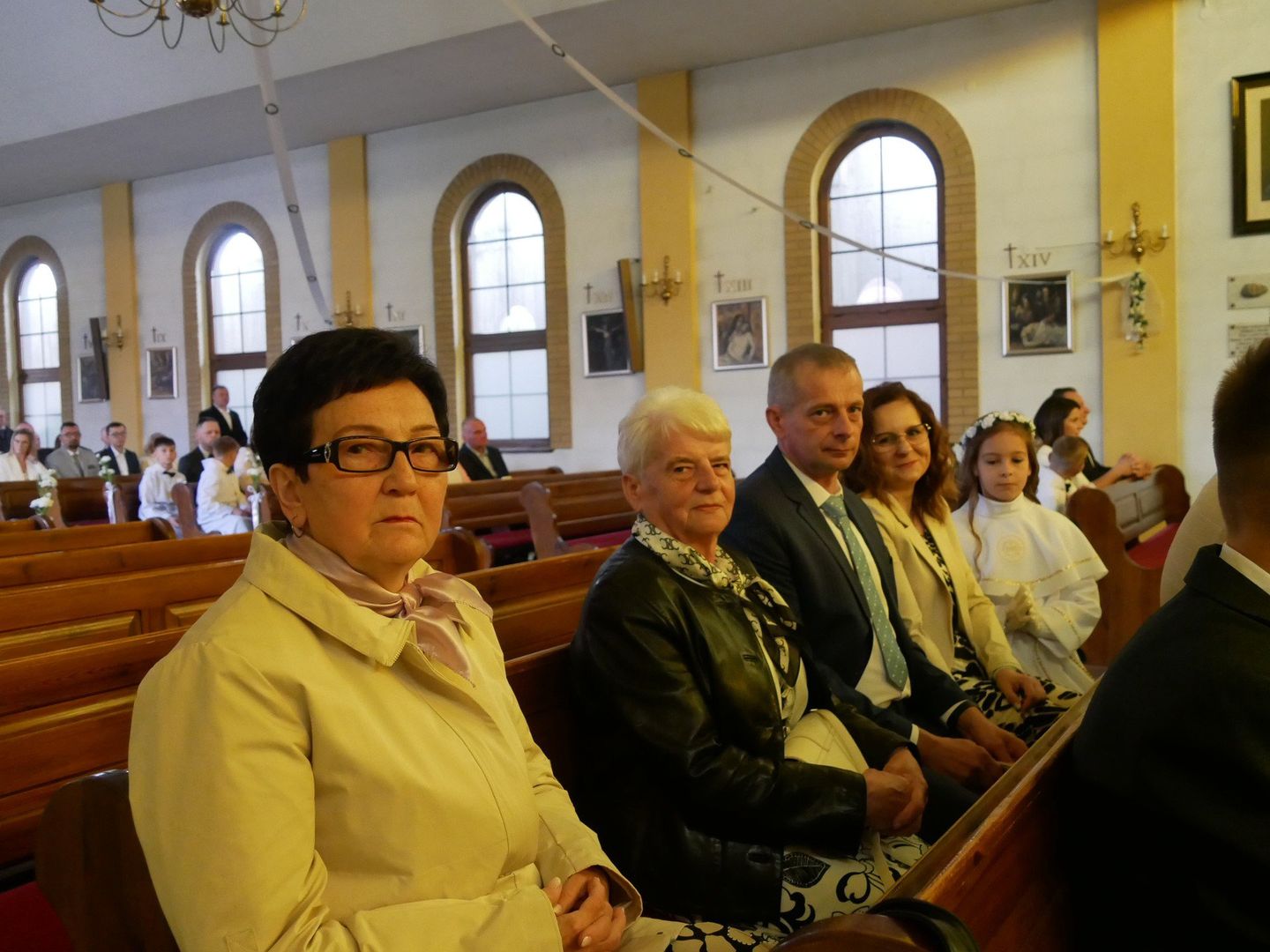 Pierwsza Komunia Święta w parafii pw. św. Faustyny grupa I