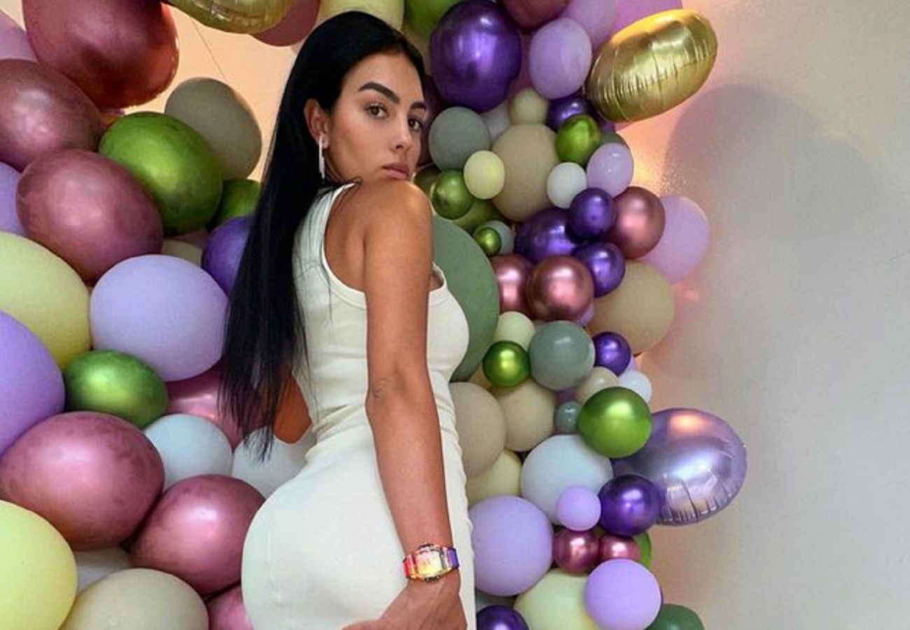 .