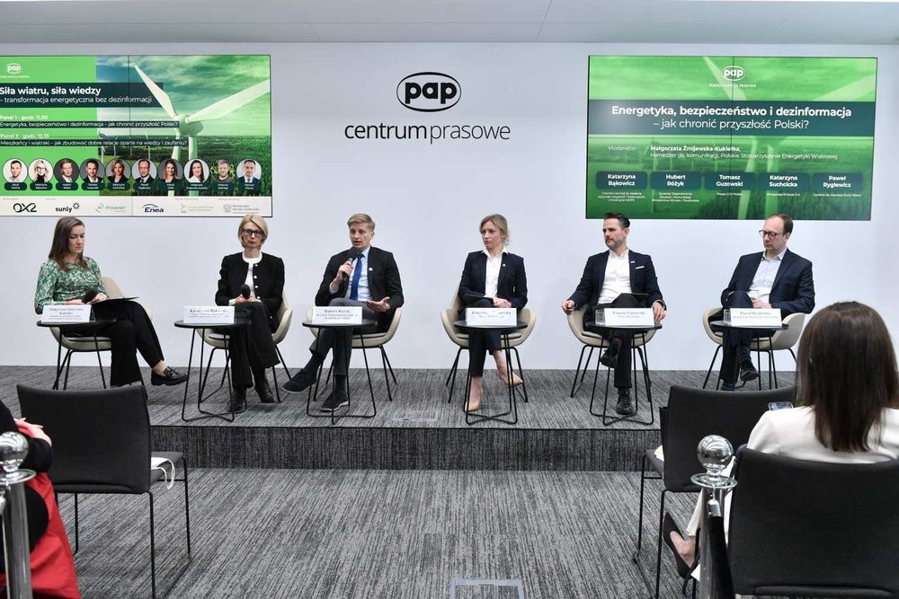 Eksperci: w latach 2022-2024 rosyjska propaganda odpowiadała za większość wpisów o energii i klimacie w Polsce