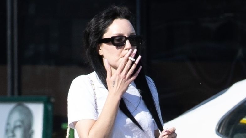 Amanda Bynes spaceruje ulicami Los Angeles po opuszczeniu szpitala psychiatrycznego