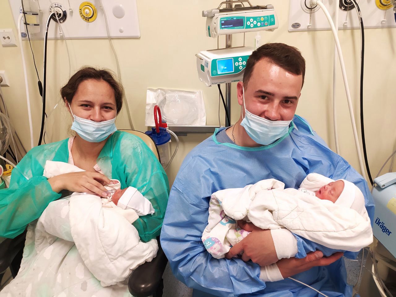 Tatiana i jej mąż Mykhailo z dziećmi