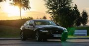 Jaguar XE 2.0 D Auto RWD Prestige - galeria testowa