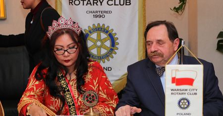 Filipińska księżniczka w Polsce. Takiej wizyty nikt się nie spodziewał