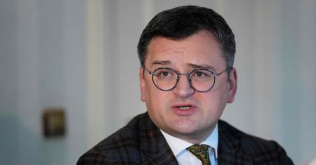 Chiński wysłannik zachęcał do kontrowersyjnego rozejmu? Kułeba zaprzecza