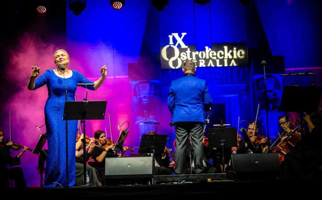 Małgorzata Walewska. X Festiwal Muzyczny „Ostrołęckie Operalia” ©  Muzeum Kultury Kurpiowskiej w Ostrołęce