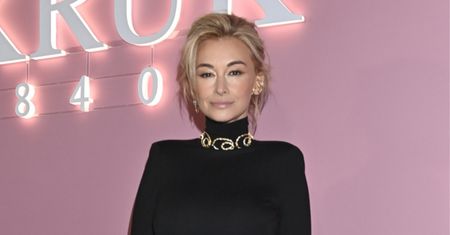 Piękne ZŁOTE dodatki. Martyna Wojciechowska błyszczała na evencie (ZDJĘCIA)