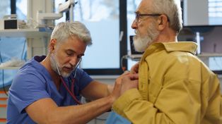 Ważniejsza niż poziom cholesterolu. Zdradza ryzyko zawału, udaru